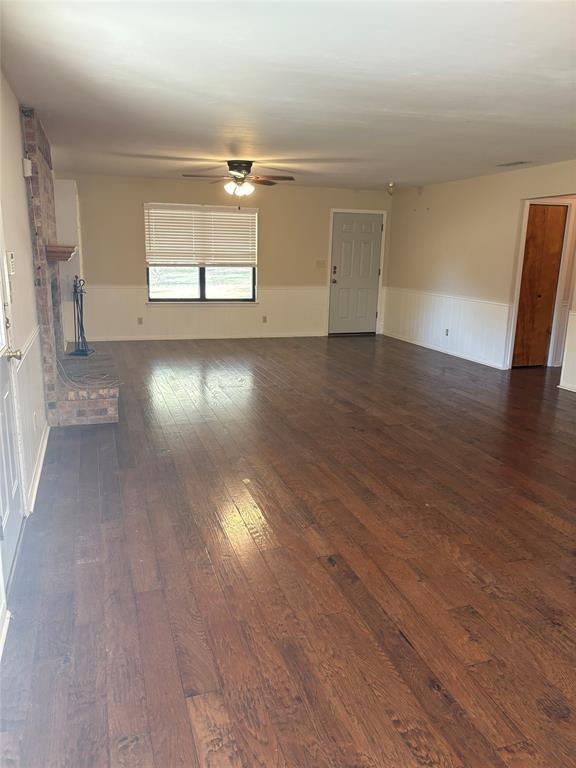 Foto del edificio - 12421 Lowden Ln