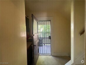 Building Photo - 843 Rondel Rd