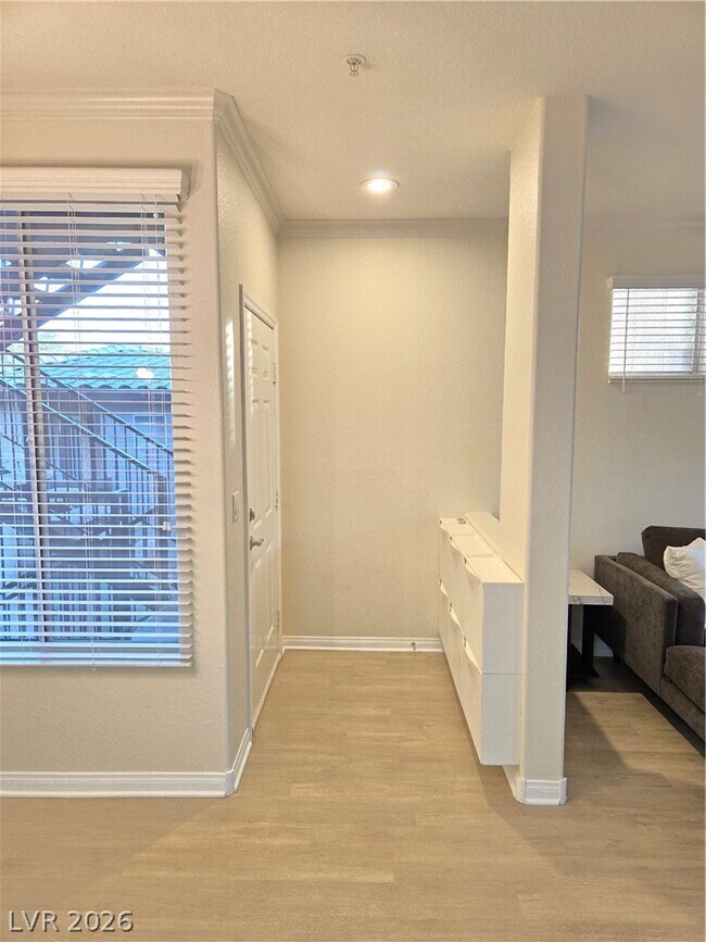 Foto del edificio - 4400 S Jones Blvd