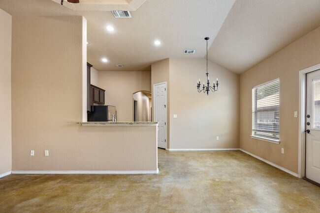 Foto del edificio - Nice 3 Bedroom Duplex located in New Braunfels!