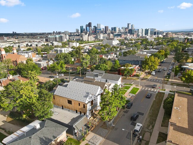 Building Photo - 3620 Pecos St