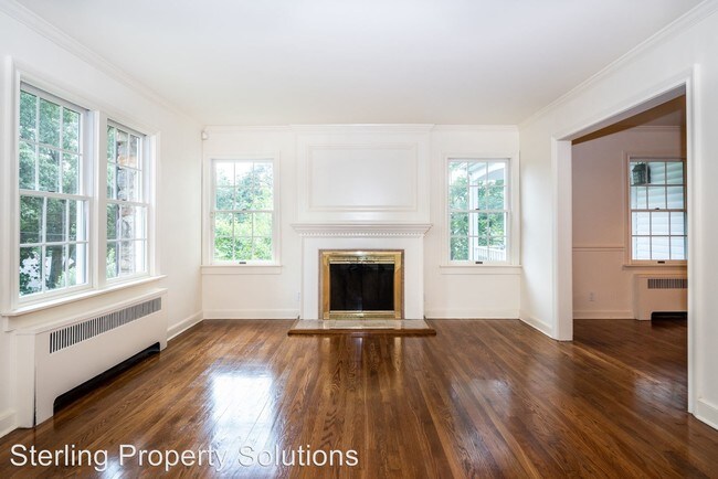 Building Photo - 4 br, 3 bath House - 21 Rockridge Rd