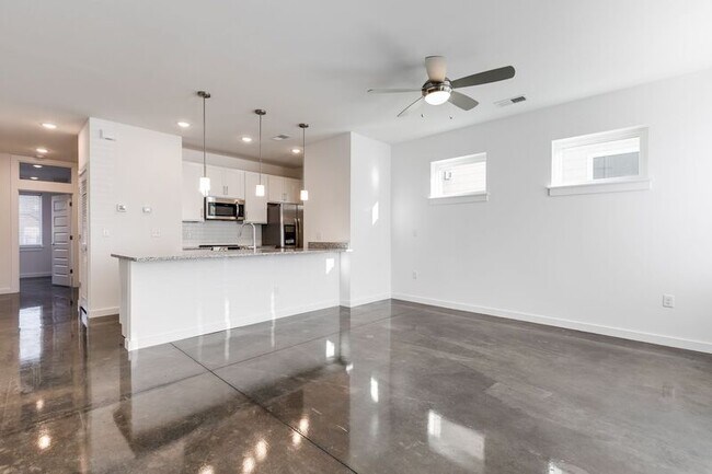 Foto del edificio - 1217 Bainbridge St