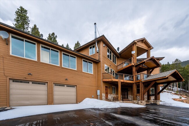 Building Photo - 10508 Christopher Dr