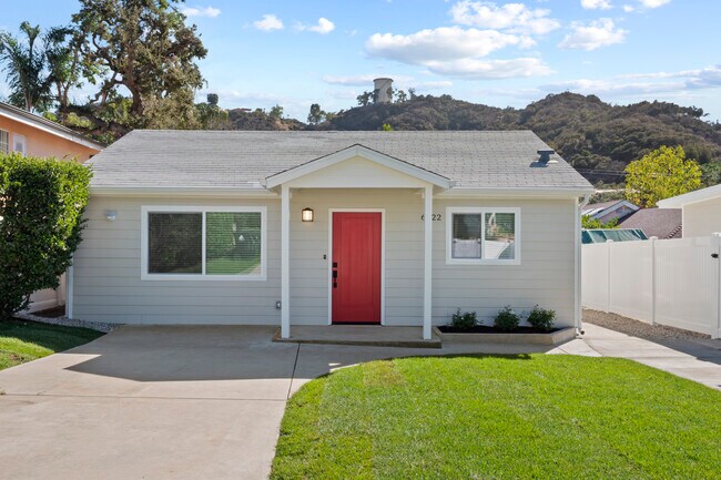 Foto del edificio - 6924 Shadygrove St