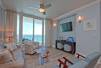 Building Photo - 455 E Beach Blvd
