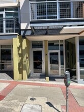 Building Photo - 220a E College Ave