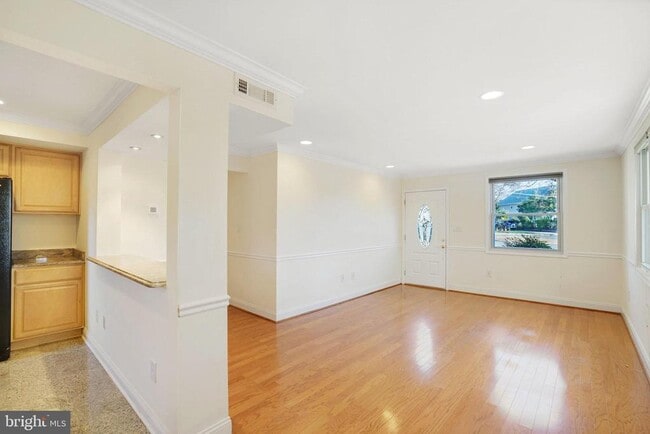 Foto del edificio - 6924 Kenfig Dr