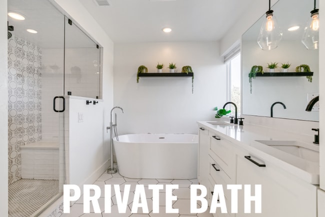 Photo - 3044 Speer Blvd House