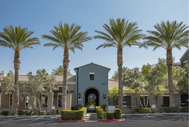 Building Photo - Avanti