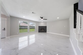 Building Photo - 8311 Sierra Hill Ct