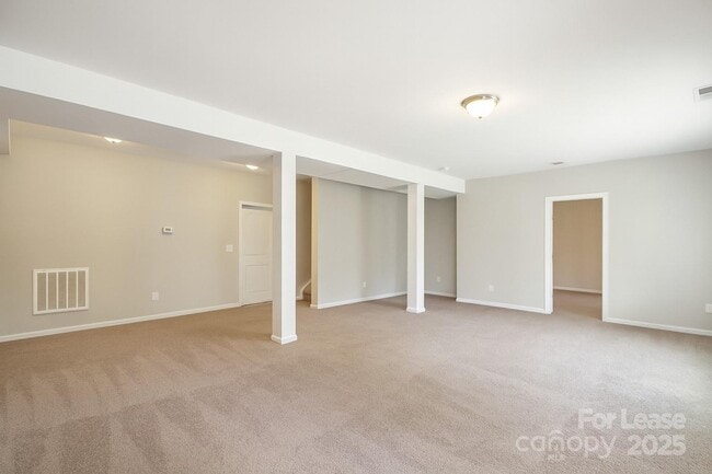 Building Photo - 2169 Grist Mill Dr SW