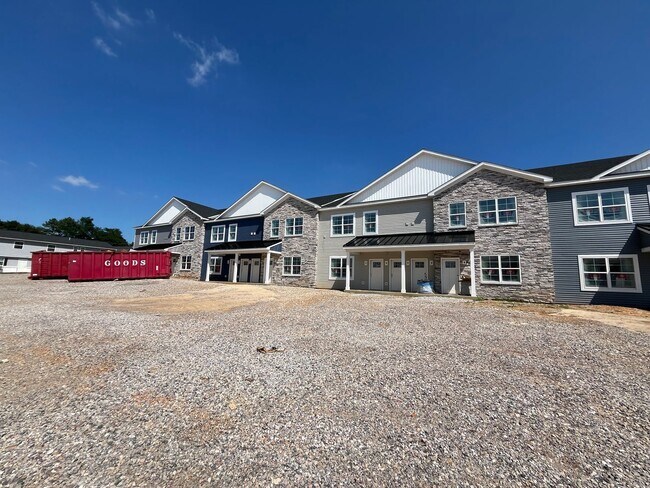 Building Photo - 3906 Tunnel Hill Rd