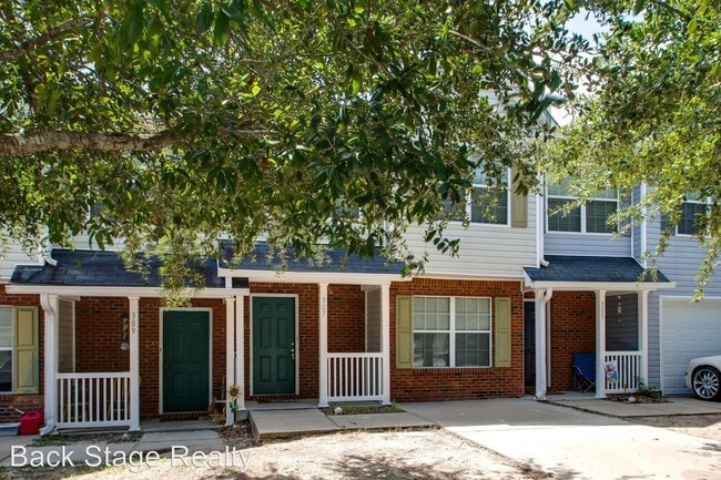 Building Photo - 3 br, 2.5 bath House - 307 Crooked Pine Trail
