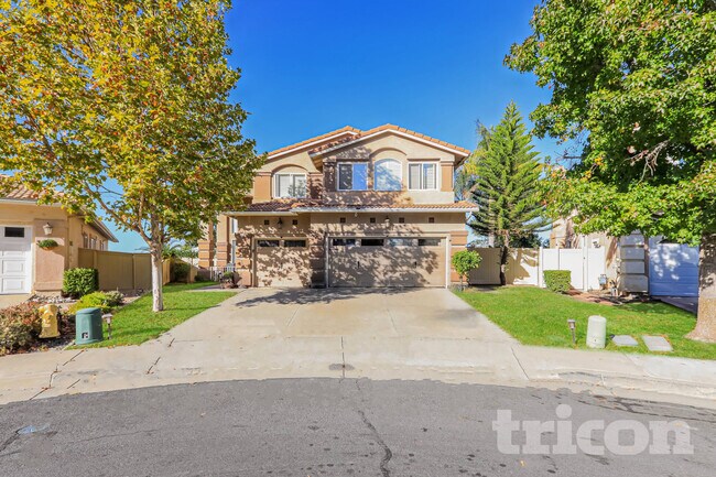 Building Photo - 5 Corte Madera