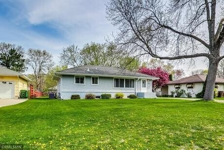 Foto principal - 3800 Commodore Dr