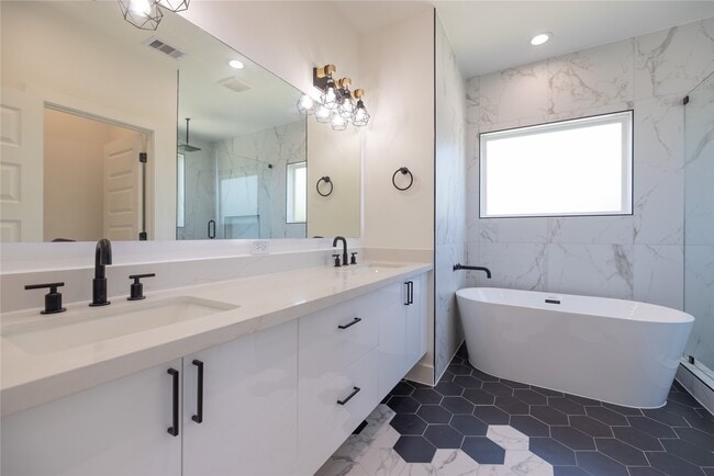 Building Photo - 4106 Alice St