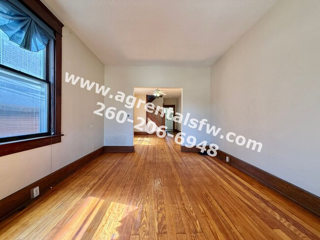 Building Photo - 407 High St