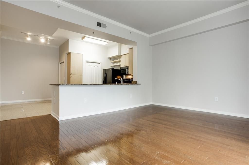 Living Room and Kitchen - 3225 Turtle Creek Blvd
