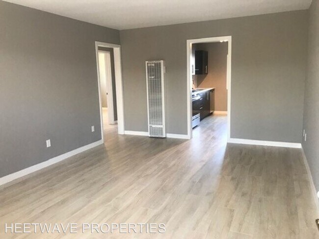 Foto del edificio - 4366-4374 Mississippi St