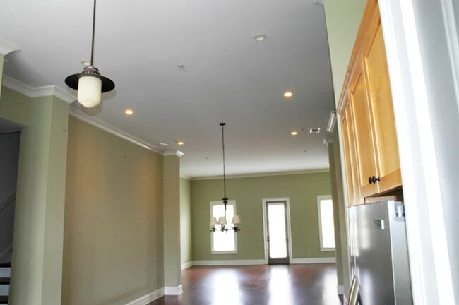 Building Photo - 475 Bartram St SE