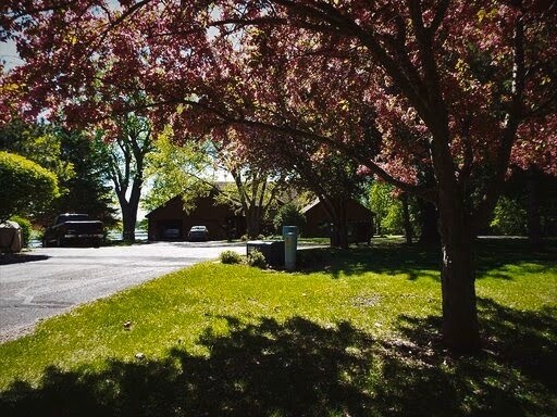 Foto del edificio - 323 Sawmill Ln