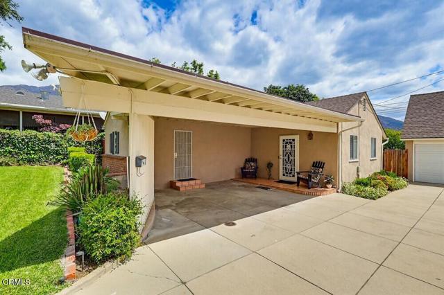 Foto del edificio - 1608 N Grand Oaks Ave