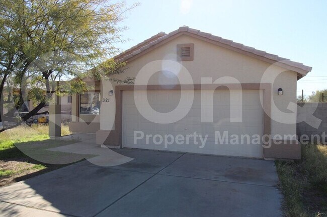 Foto del edificio - 321 W 1st St