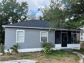 Building Photo - 1329 Memorial Dr