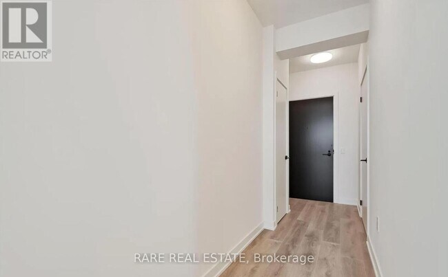 Photo du bâtiment - 127 Broadway Ave