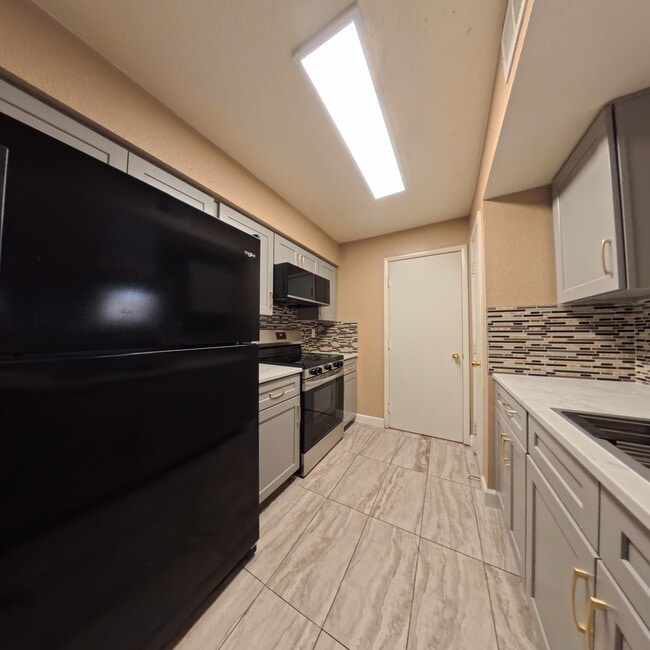 Foto del edificio - 8101 W Flamingo Rd