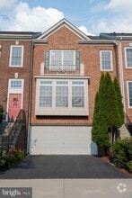 Building Photo - 42724 Rolling Rock Square