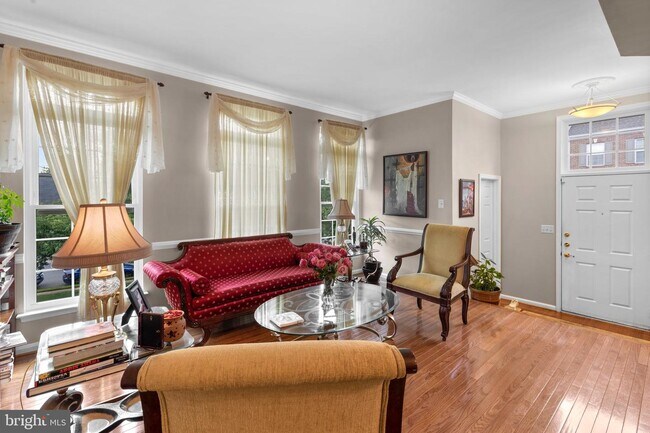 Foto del edificio - 6163 Cinnamon Ct