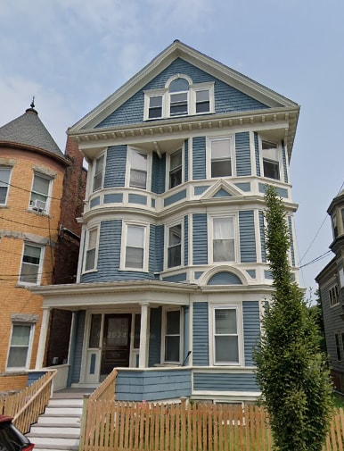 Building Photo - 100 Calumet St