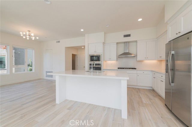 Foto del edificio - 765 Doheny Way