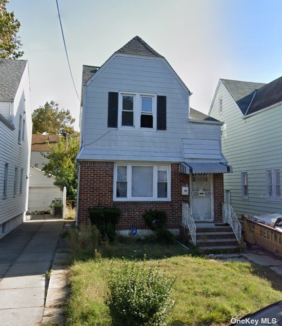 Foto principal - 89-67 210th St
