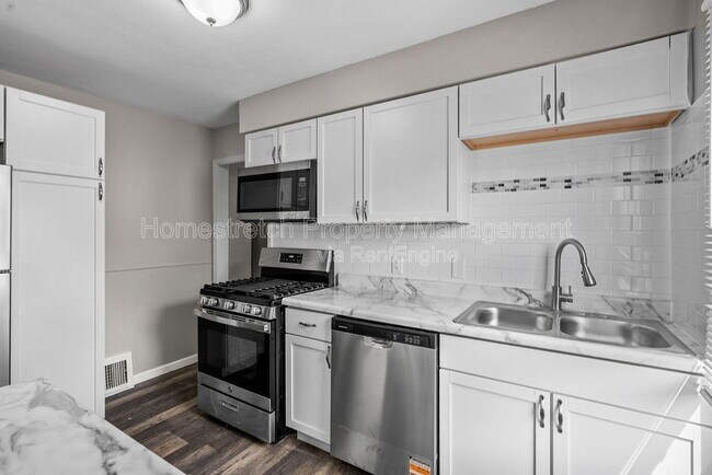 Foto del edificio - 9517 Lydell Dr