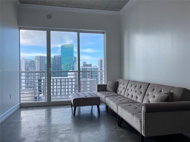 Foto del edificio - 133 NE 2nd Ave