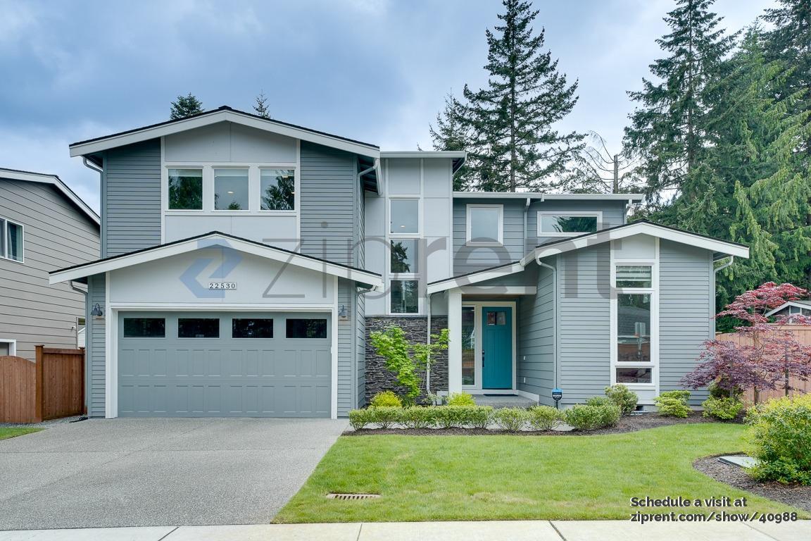 Foto principal - 22530 Meridian Ave S