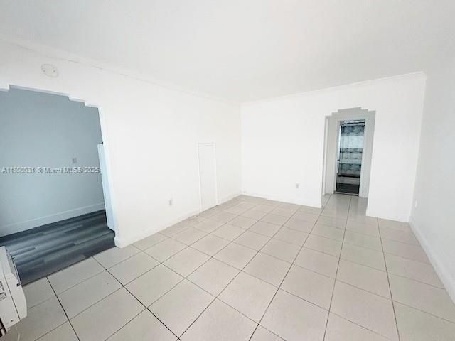 Foto del edificio - 7445 Harding Ave