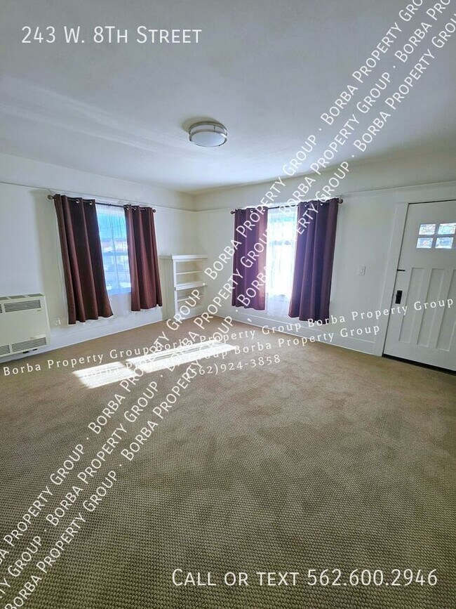 Foto del edificio - 243 W 8th St