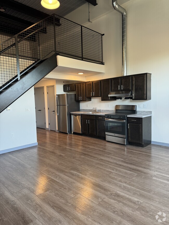 Queen City Lofts Apartments