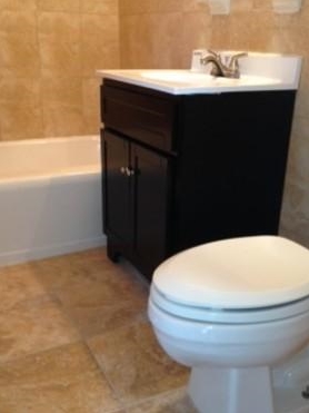 Baño - 242 N Oraton Pky