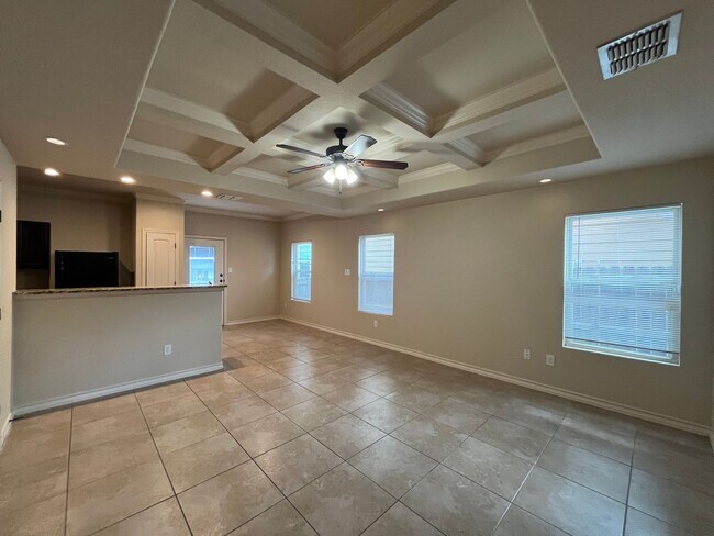 Foto del edificio - 6006 Jax Wy