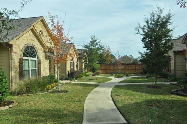 Building Photo - 16303 N Eldridge Pkwy
