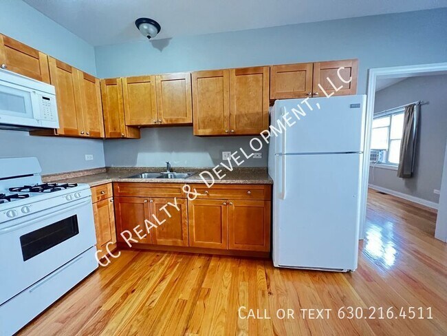Foto del edificio - 1512 W 17th St