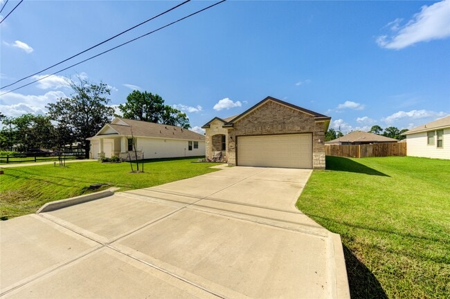 Building Photo - 742 Brown Rd