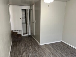Building Photo - 1119 North Blvd
