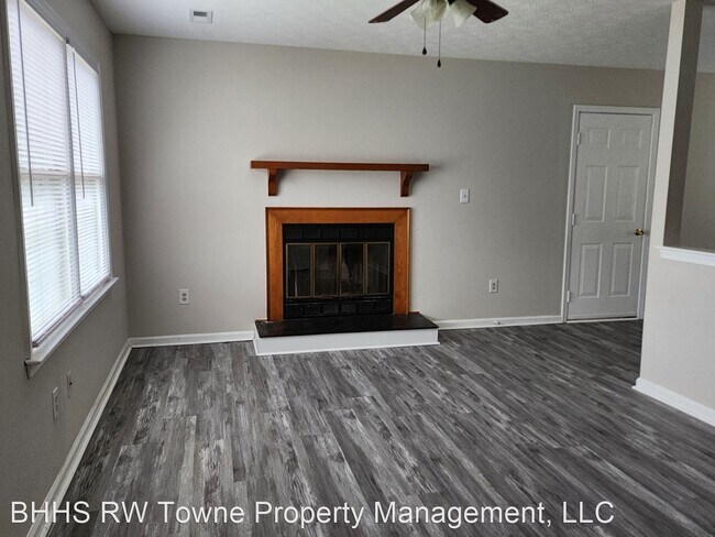 Foto del edificio - 3 br, 2 bath House - 748 Casey Terrace