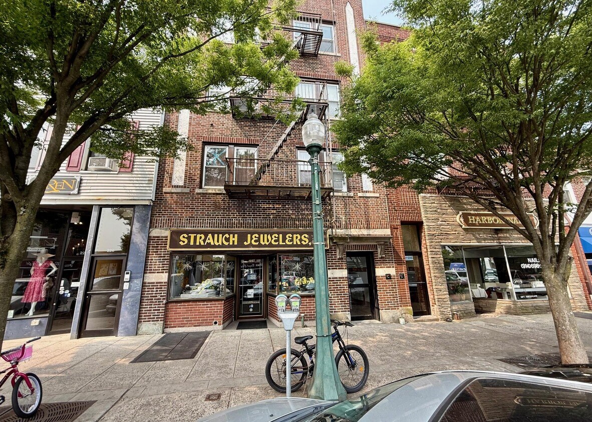 Foto principal - 228 Mamaroneck Ave